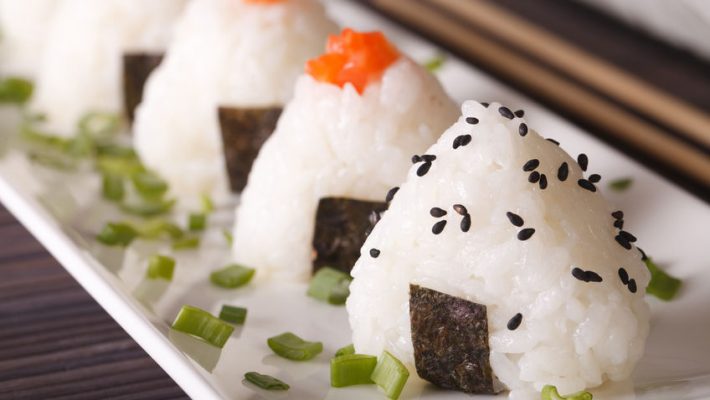 Japanse Onigiri (rijstballen) met pompoen en paddenstoelen - recept