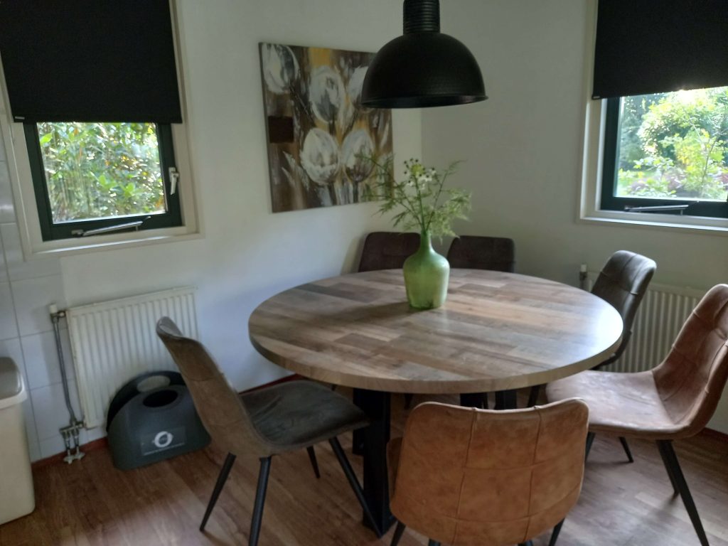 Eettafel Roompot Bospark Lunsbergen Bungalow L6A